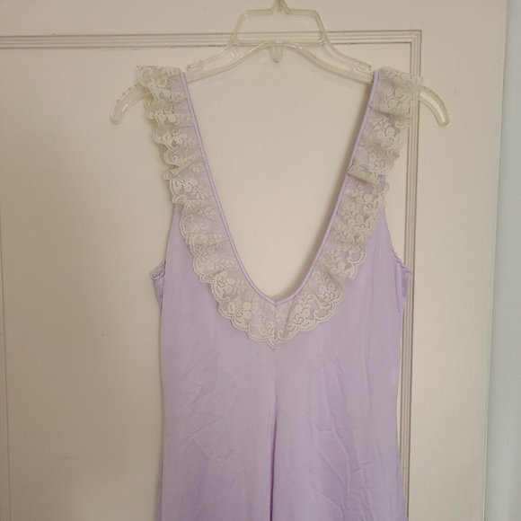 Vintage Jenelle Of California Sheer Nylon Nightgown Lace V Neck Tie Back